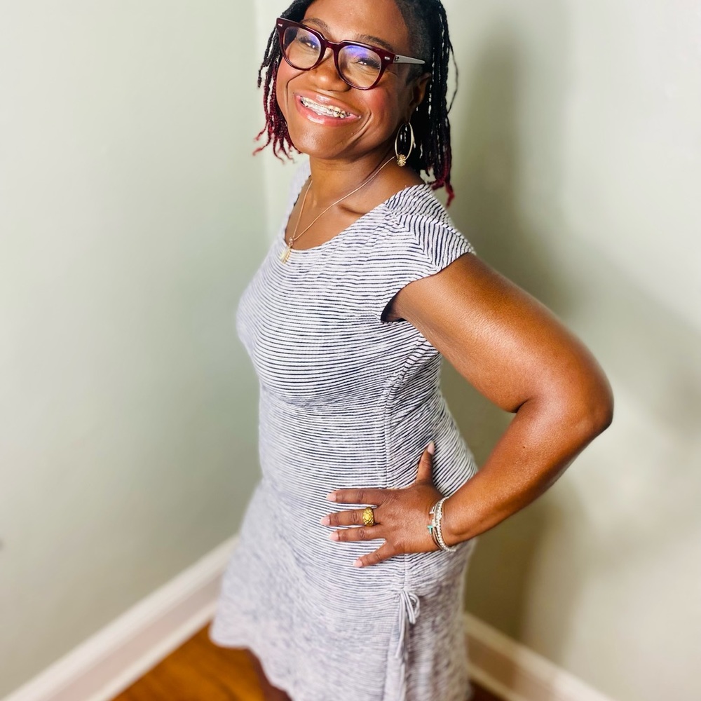 Black and White short sleeve dress